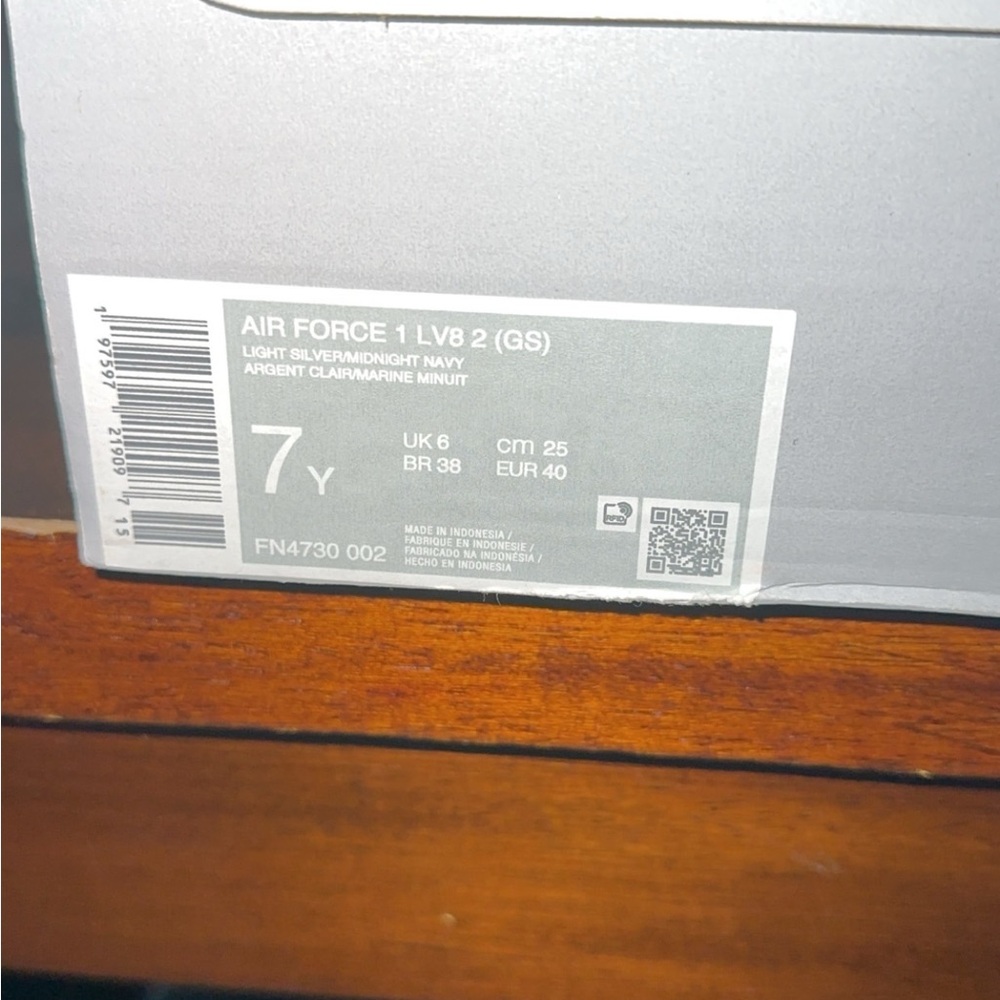 Nike Air Force 1 Light Silver and Navy Sneakers - Picture 3 of 3